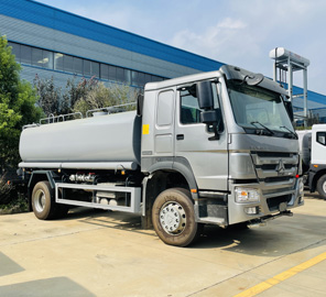 Water Tank Truck