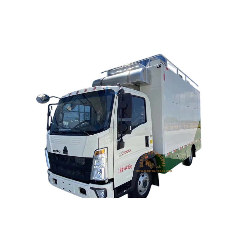 Sinotruk HOWO Diesel 4x2 Mobile Food Truck