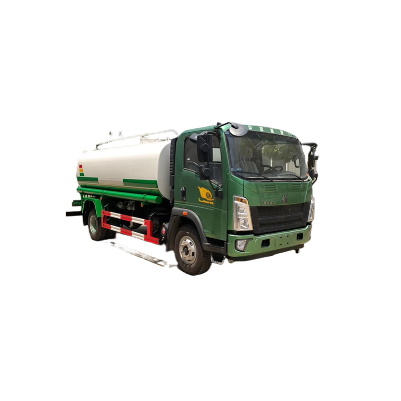 HOWO 5000 Liters Water Bowser For Sprinkler