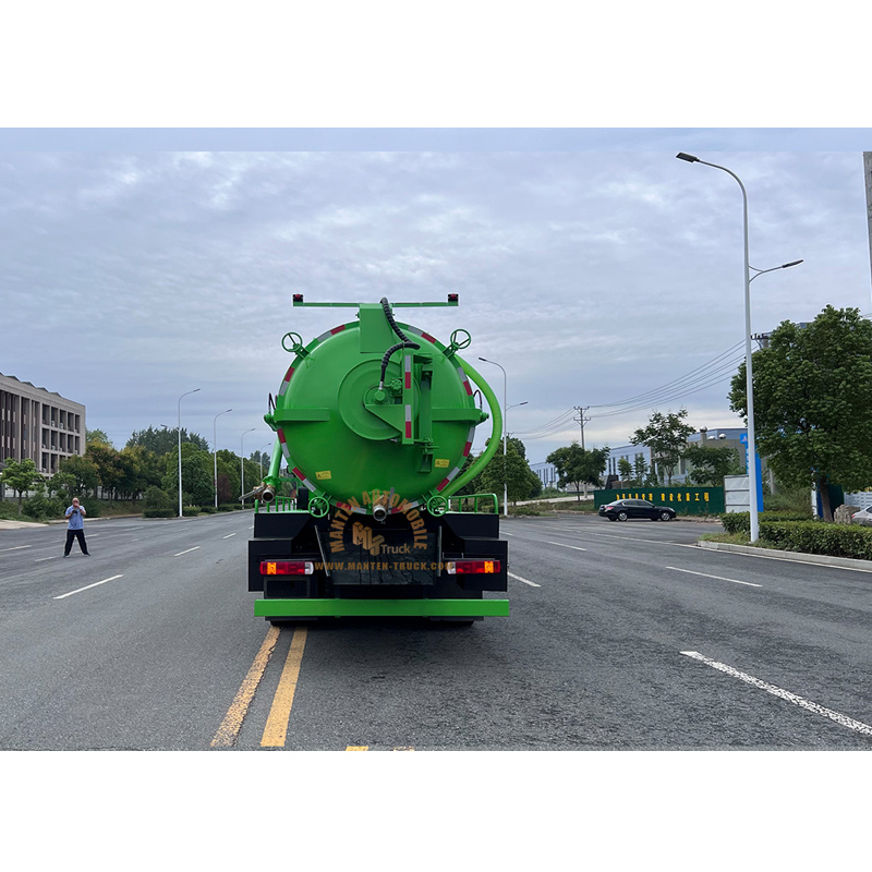 lorry cab cleaning