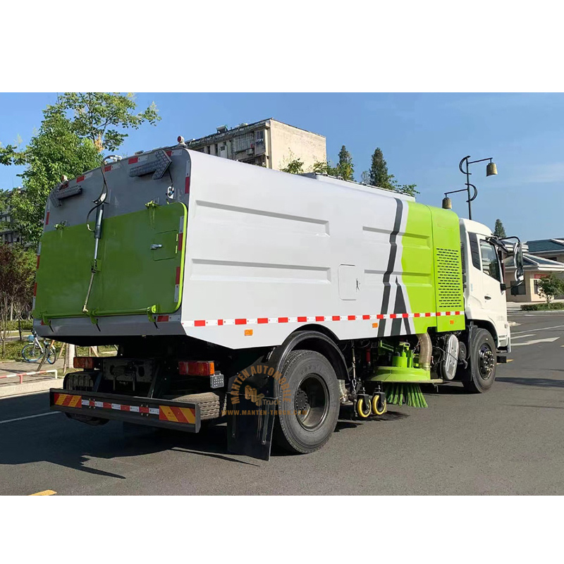 tractor trailer cleaning