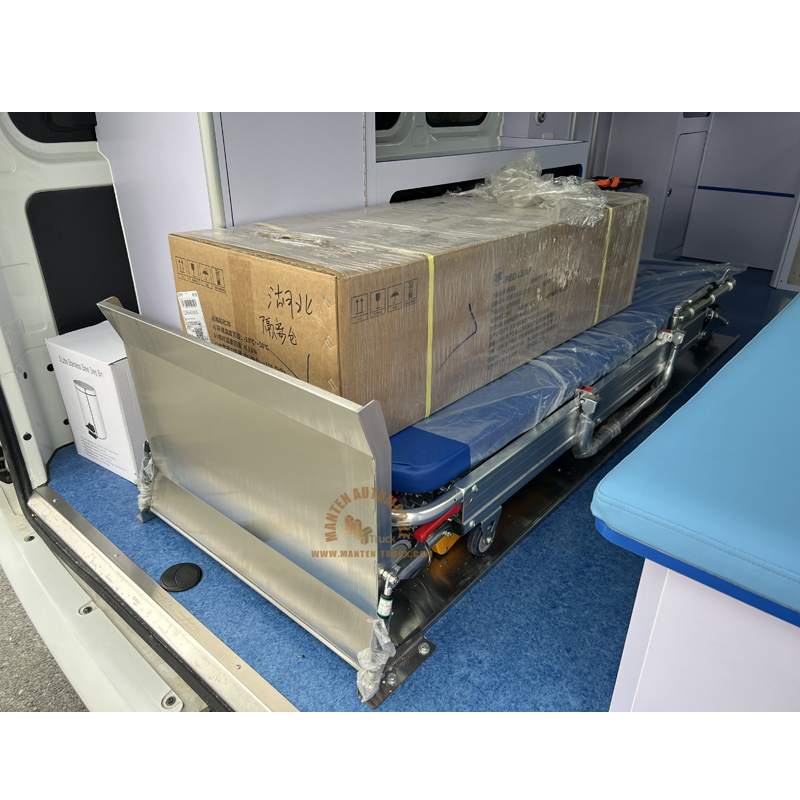 Main Equipment For Icu Ambulance (1)