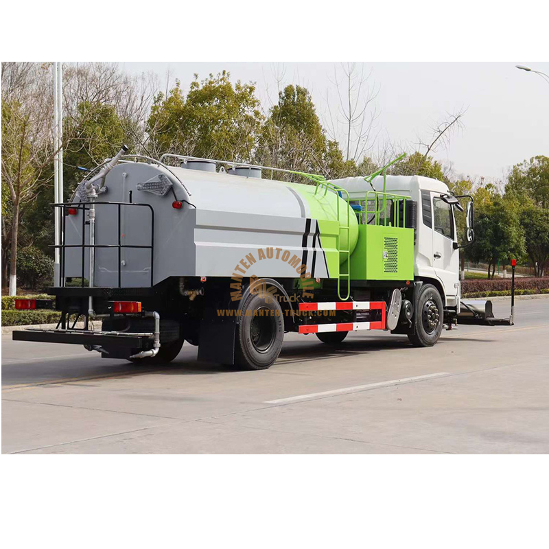 road washing truck