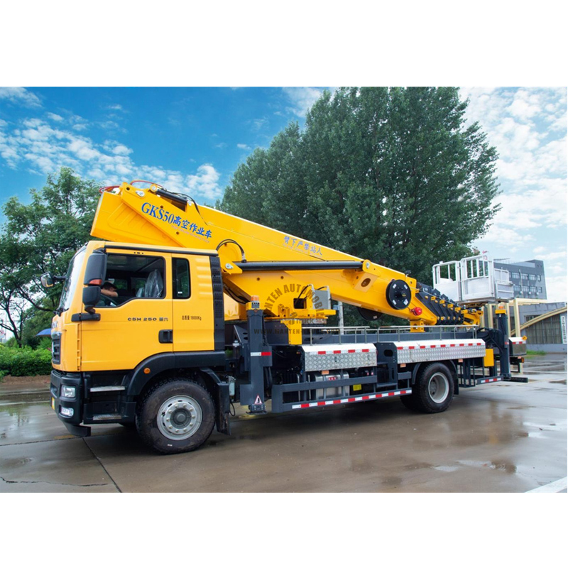 aerial lift truck