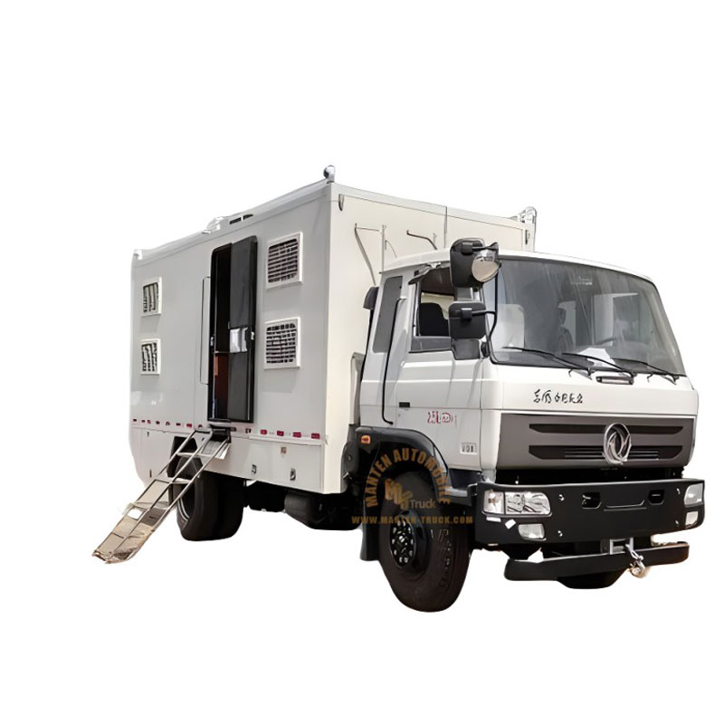 Dongfeng 4x2 Detainee Van Truck