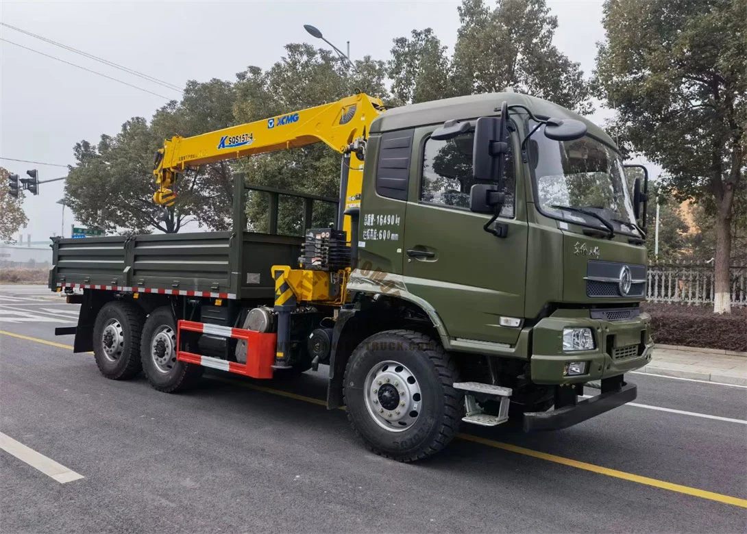 dongfeng 6 6 off road crane truck1