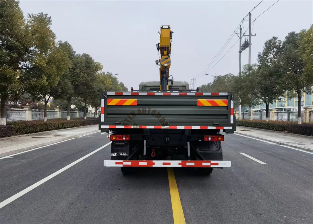 dongfeng 6 6 off road crane truck4