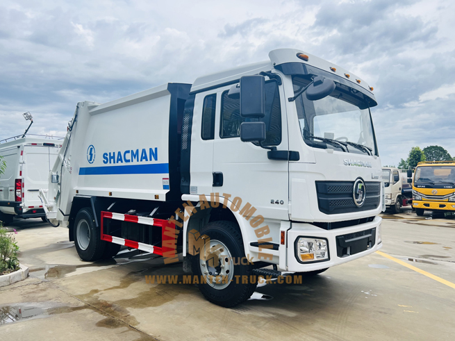 Record The Production Of Compressed Garbage Truck For Exporting Project