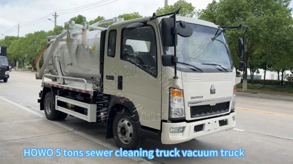 HOWO 5 TONS SEWER CLEANING TRUCK